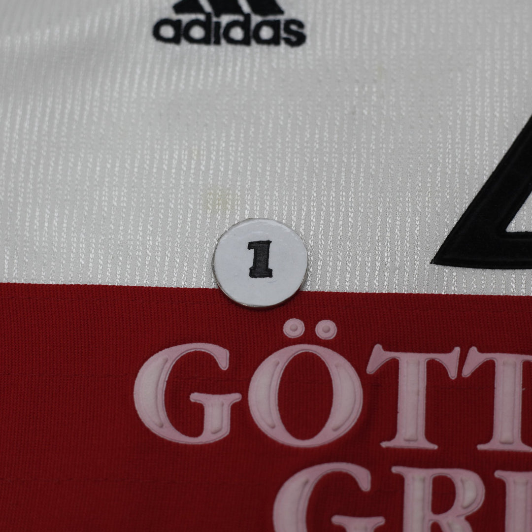 Vintage 90s Boys Adidas VFB Stuttgart Soccer Jersey White Size M | Migration_Jerseys - View 7 | Fashion Rerun