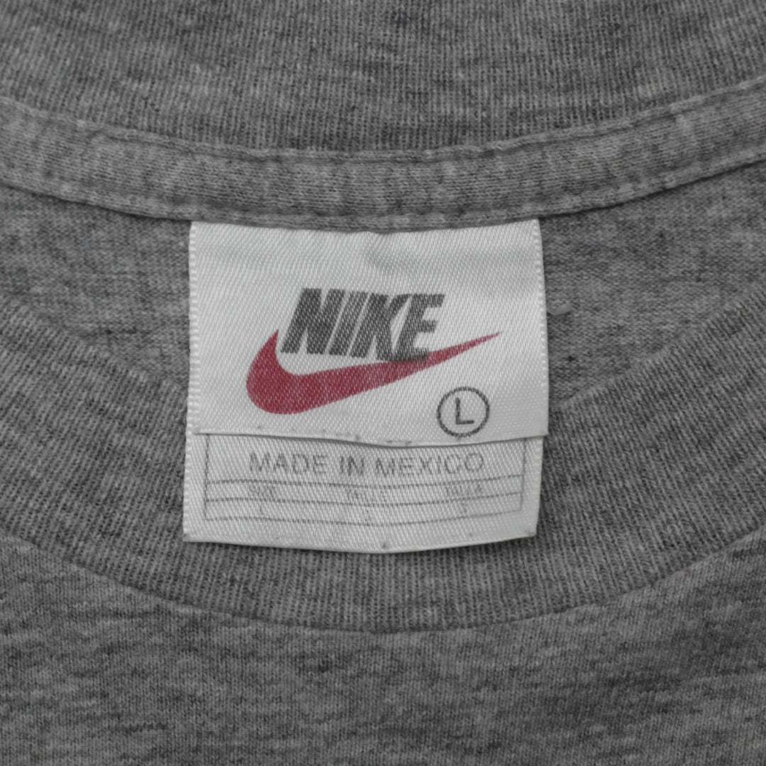 Vintage Mens Nike Embroidered Center Spellout T-Shirt Size L