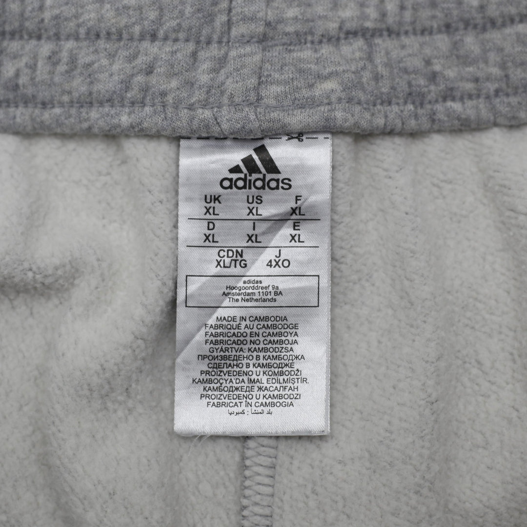Adidas Striped Logo Active Shorts Size XL | Migration_Shorts - Back View | Fashion Rerun