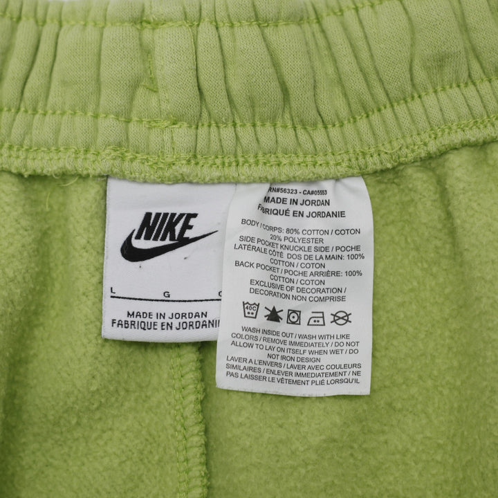 Nike Swoosh Casual Activewear Shorts Size L