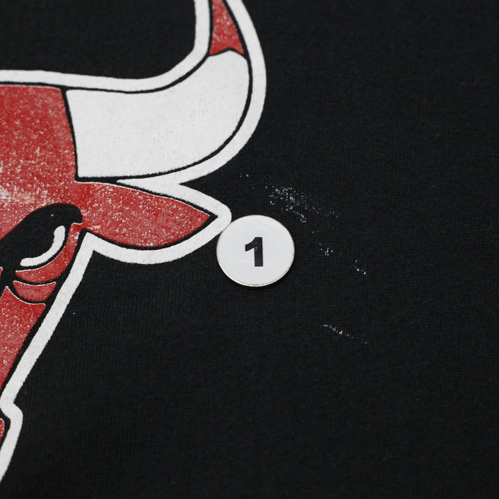Vintage Mens Fruit of the Loom 90s Chicago Bulls Graphic Crewneck Sweatshirt