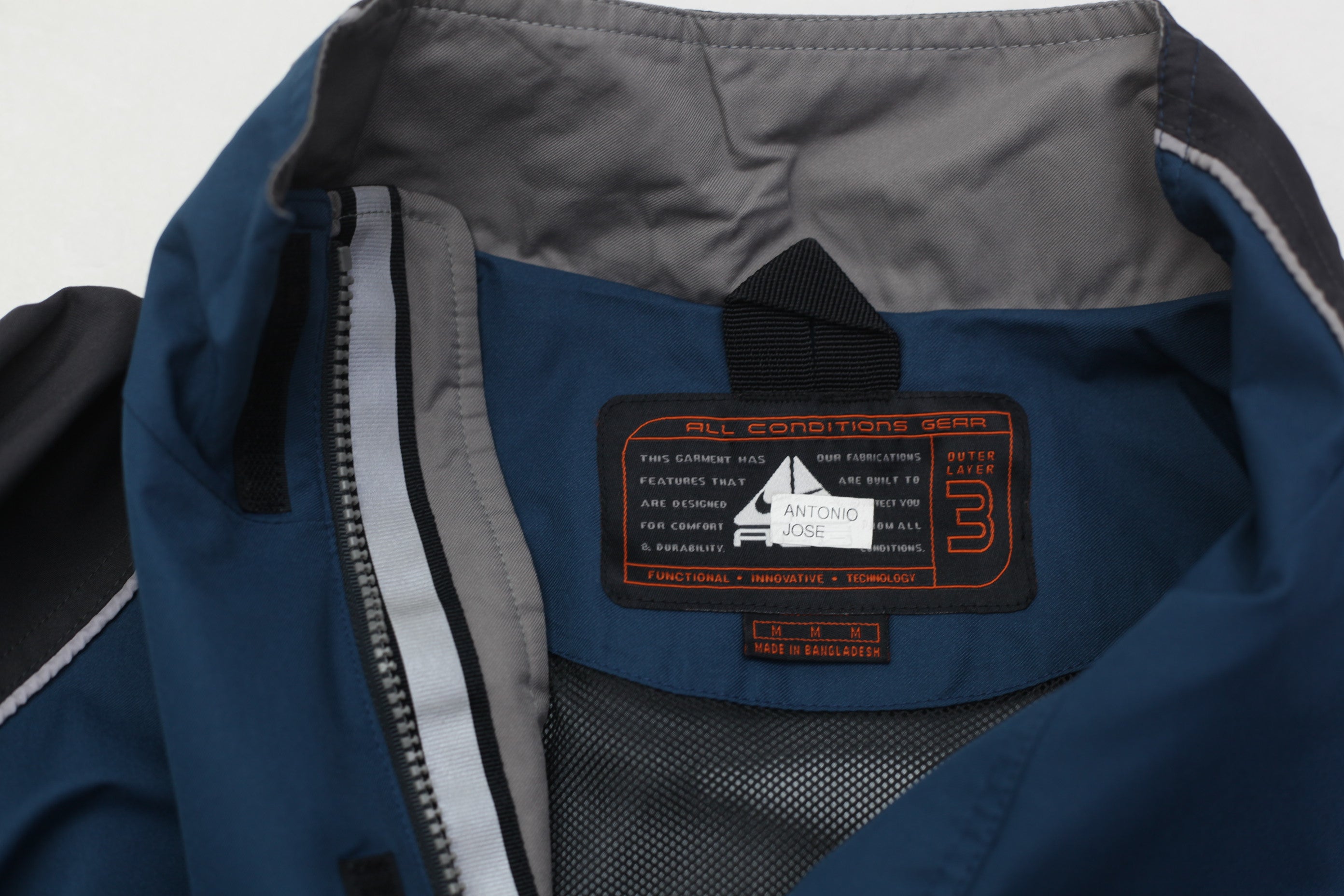 Shop Vintage Nike ACG Packable Pullover Quarter Zip Jacket