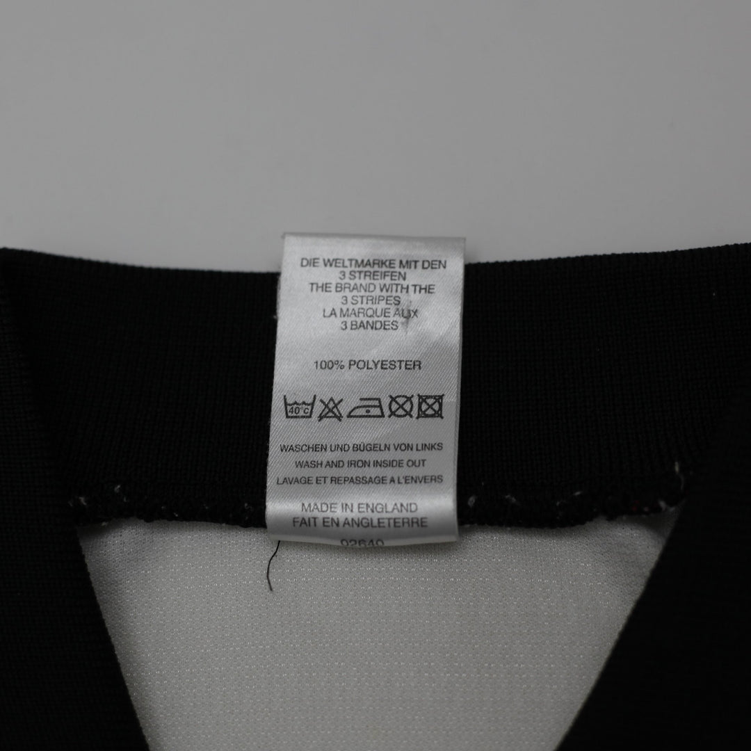 Vintage 90s Boys Adidas VFB Stuttgart Soccer Jersey White Size M | Migration_Jerseys - Detail View | Fashion Rerun
