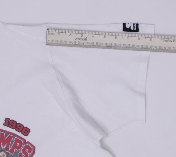 Vintage 1997 NBA Champs Chicago Bulls Starter T-Shirt Made In USA Size XL | Migration_T-Shirts - View 7 | Fashion Rerun