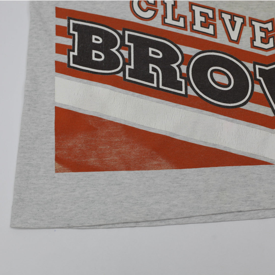 Vintage Mens Salem T-Shirt Gray Cleveland Browns NFL Graphic S.Stitch Size L