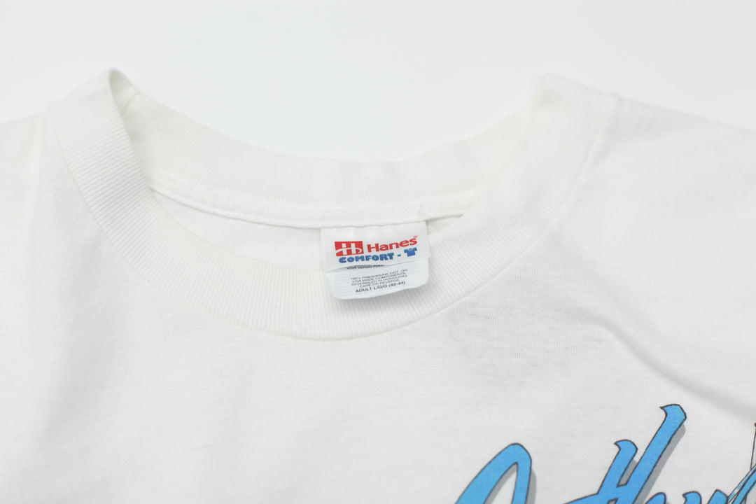 Vintage World Of Outlaws Gumout Tour Dirt Racing T-Shirt Hanes L | Migration_T-Shirts UAENAT40 - Back View | Fashion Rerun