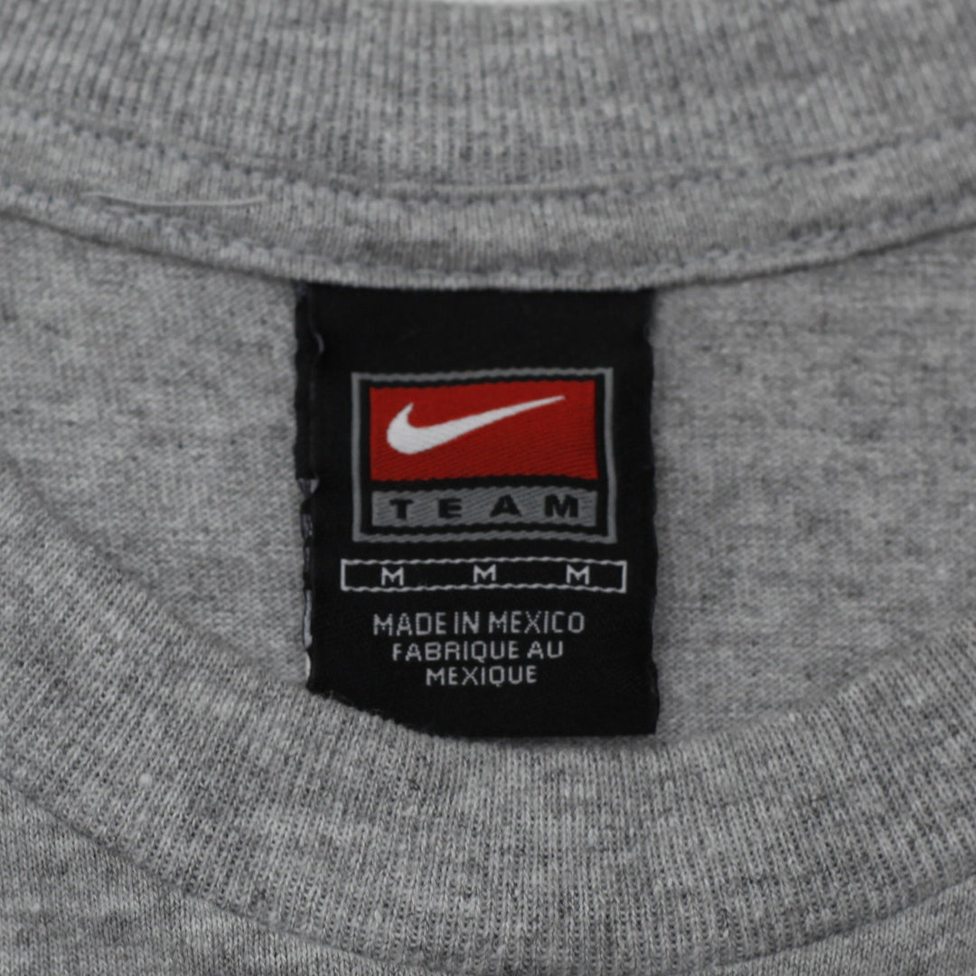 Vintage Nike Team Gray Field Hockey T-Shirt Medium