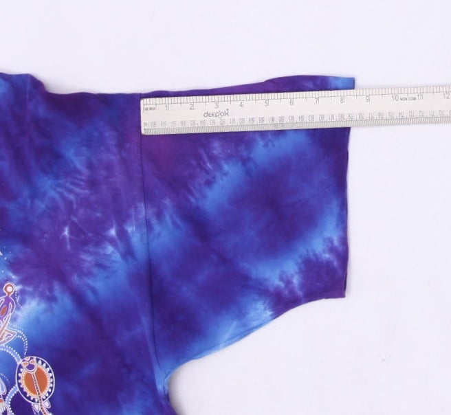 Vintage Churinga Designs "Whale Song Dreaming" T-Shirt Single Stitch XL Tie Dye | Migration_T-Shirts - View 7 | Fashion Rerun