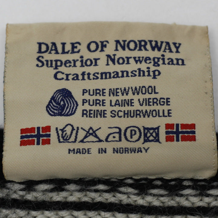 Vintage Ladies Dale of Norway Wool Cardigan Sweater Nordic Ski Knit Silver Clasps | Migration_Jumper & Knitwe | Fashion Rerun