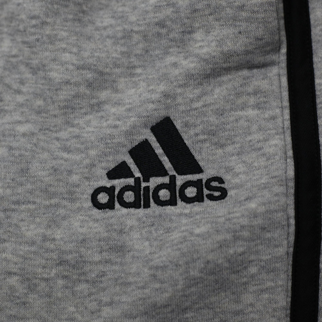 Adidas Striped Logo Active Shorts Size XL | Migration_Shorts - Detail View | Fashion Rerun