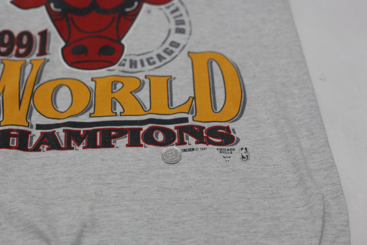 1991 Vintage NBA Chicago Bulls World Champions T-Shirt S.Stitch Made In USA M - Fashion Rerun Vintage Migration_T-Shirt