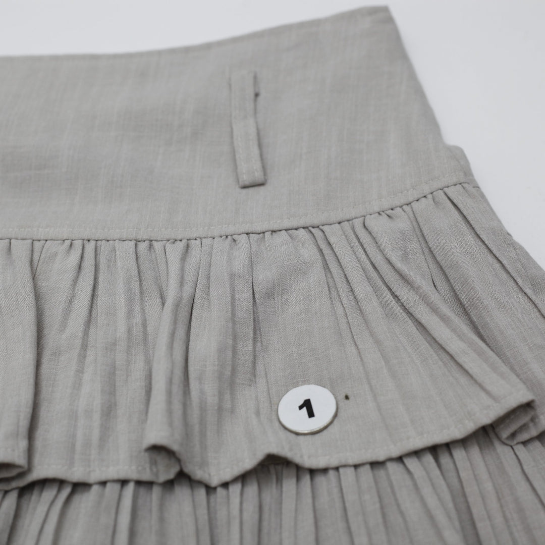 Y2K Ladies Lamerin Mini Skirt Beige Ruffled Nylon Rayon