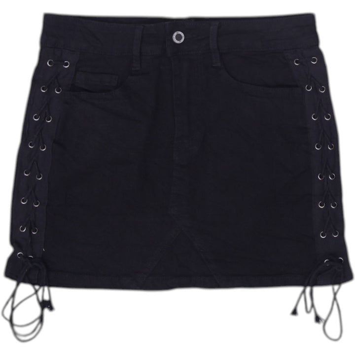 Y2K Ladies Black Lace Up Eyelet Detail Mini Skirt Size M | Migration_Skirts | Fashion Rerun