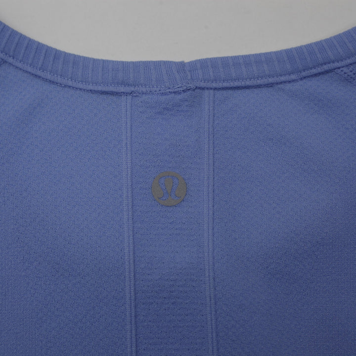 Ladies Lululemon Swiftly Tech Short Sleeve Shirt Periwinkle Blue Size 8