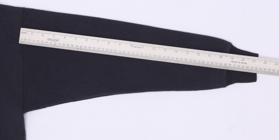 Vintage Looney Tunes Bugs Bunny Spooky Town Crewneck Sweatshirt Made In USa