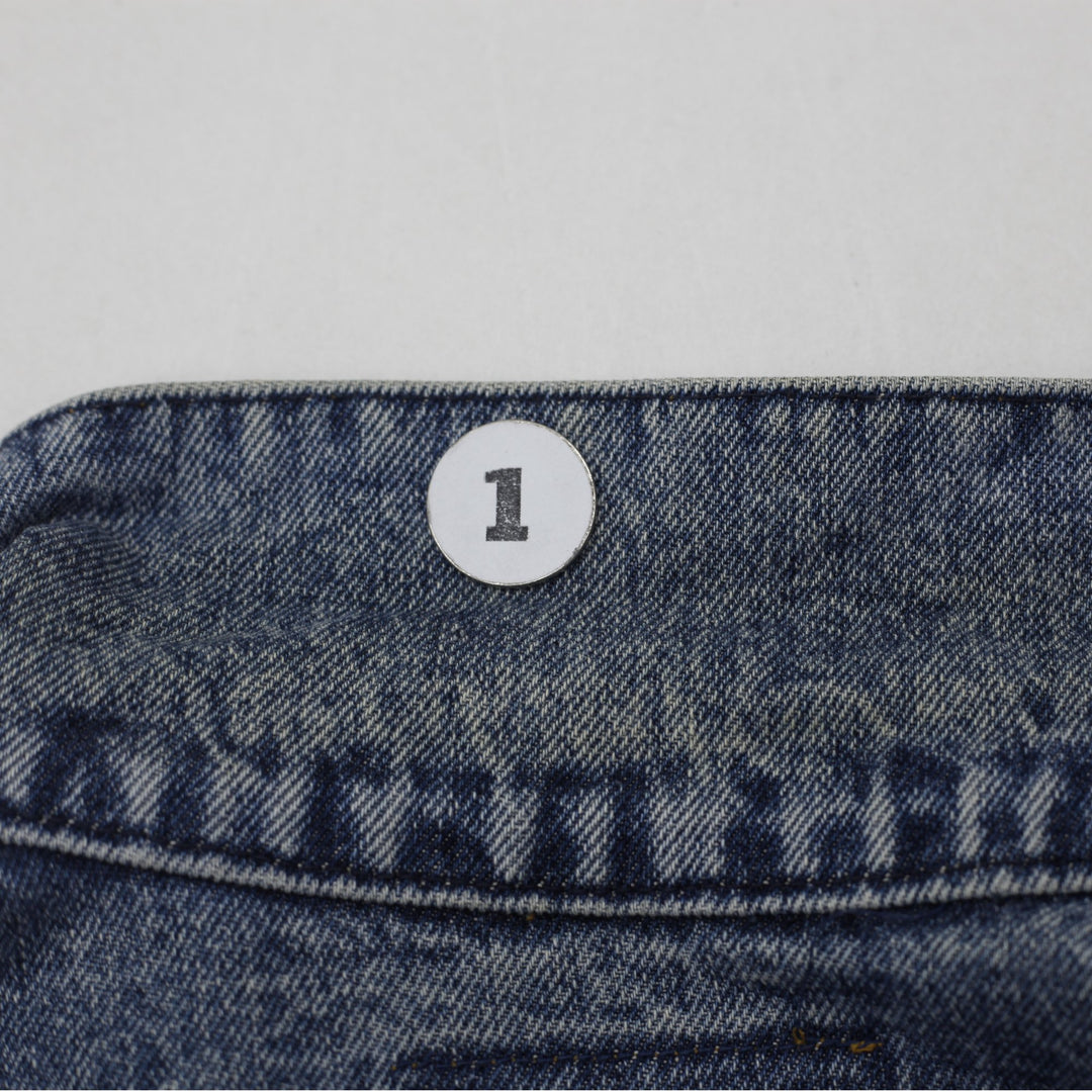 Vintage Levis Trucker Jacket Washed Blue Denim PolyGram Graphic