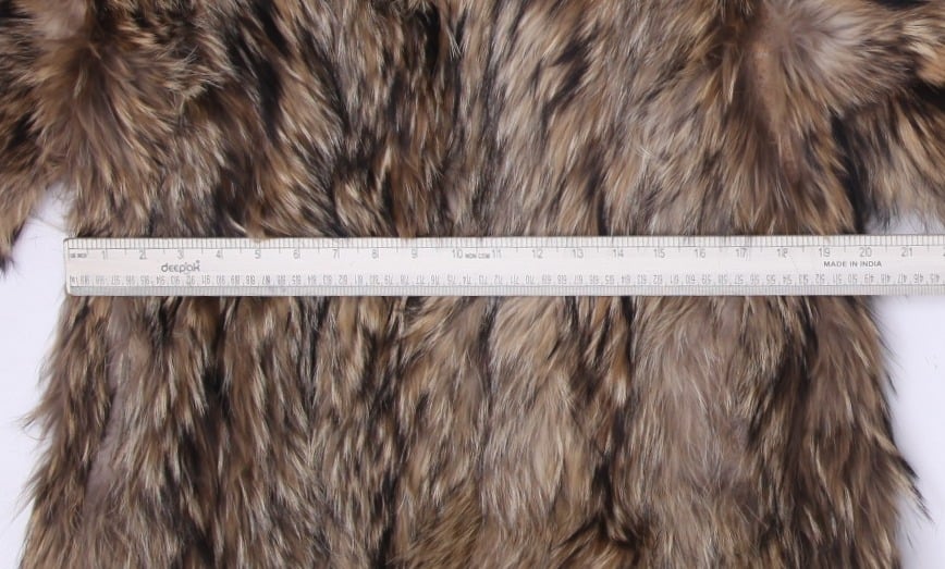 Mid-Century Vintage Heirloom Genuine Raccoon Fur Coat | Migration_Fur Antiques - View 8 | Fashion Rerun