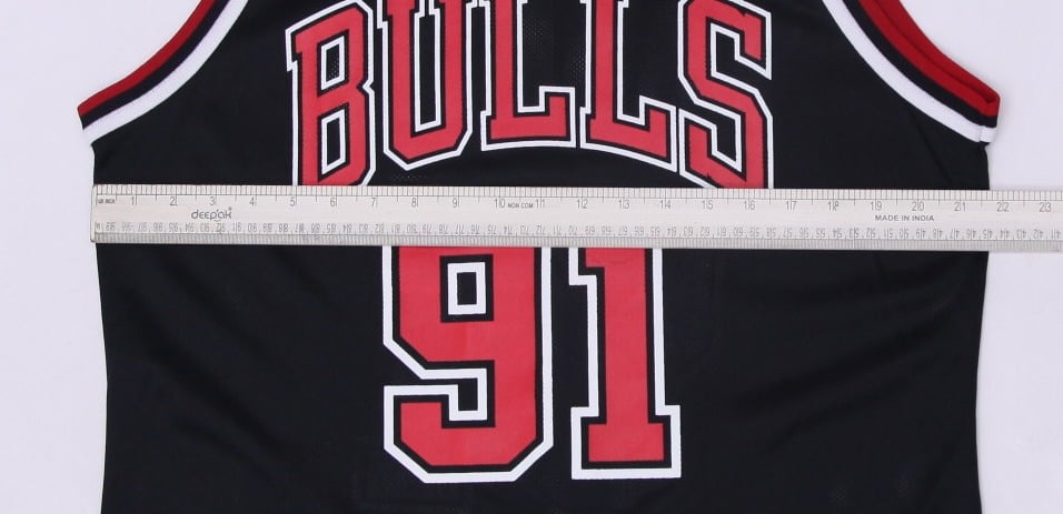 Vintage Champion Dennis Rodman #91 Chicago Bulls Black Jersey 44 | Migration_Jerseys - View 7 | Fashion Rerun