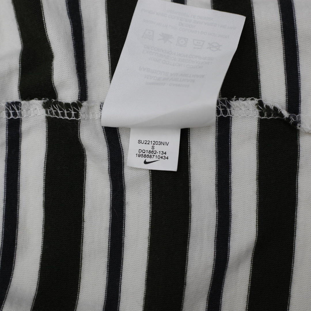 Mens Nike SB T-Shirt Black White Striped Loose Fit Skate Size S
