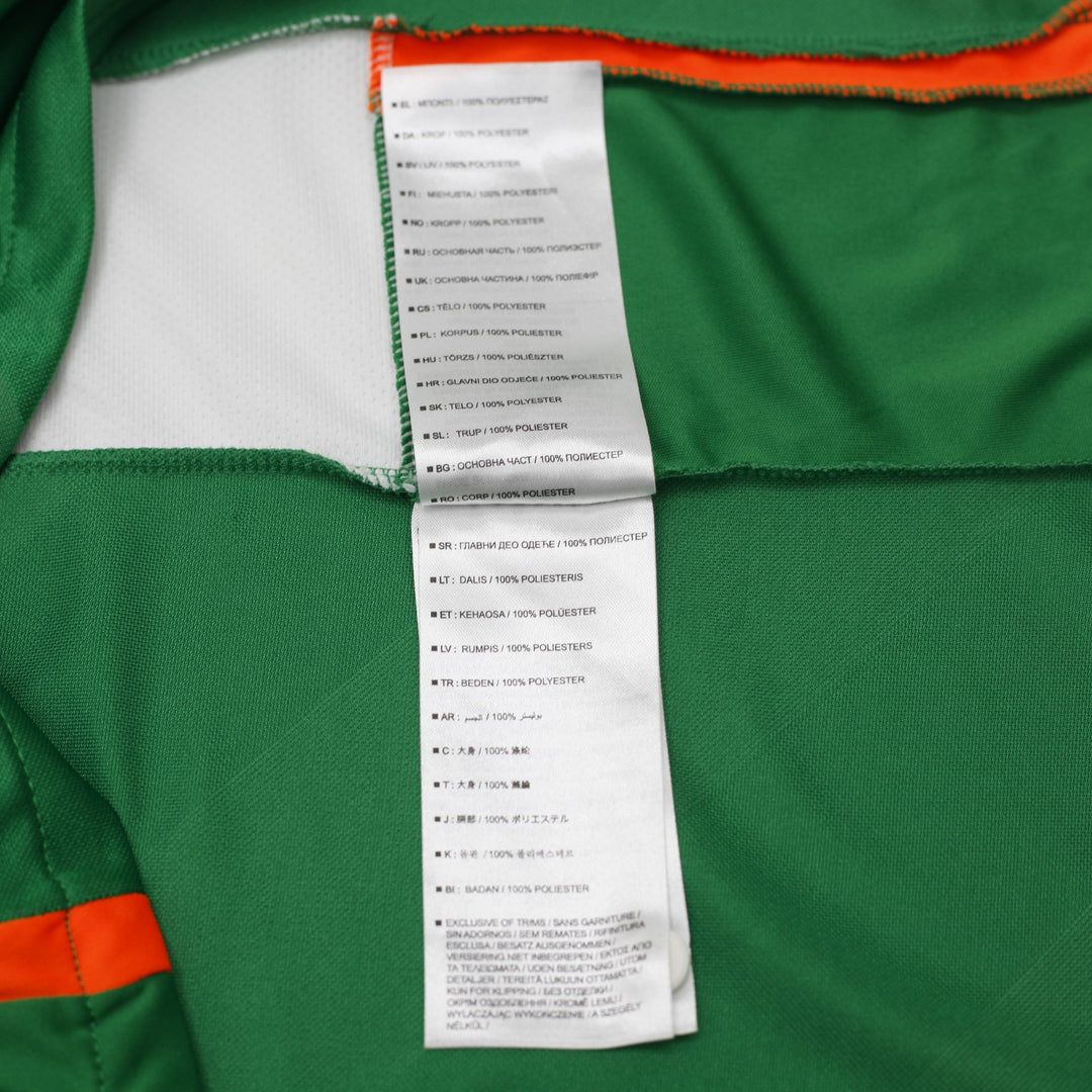 2016-2017 Umbro Republic of Ireland Football Jersey Size XL | Migration_Jerseys - Alternate View | Fashion Rerun