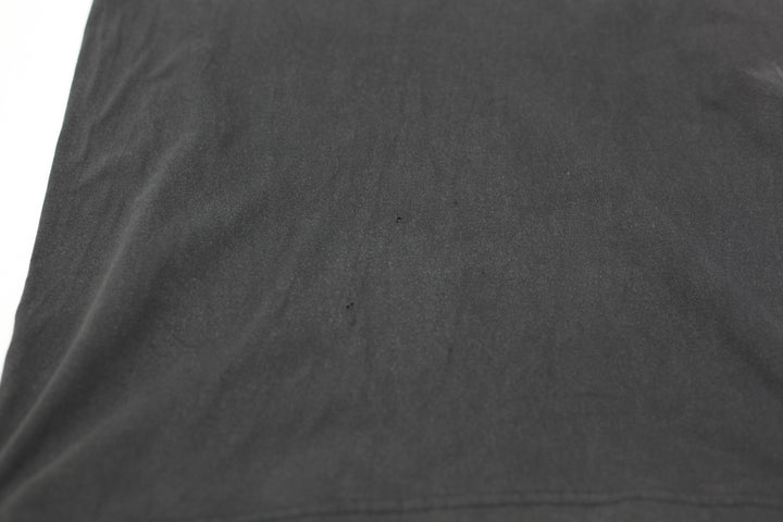 Vintage 2004 Artimonde Guns N' Roses T-Shirt | Migration_T-Shirts - Alternate View | Fashion Rerun