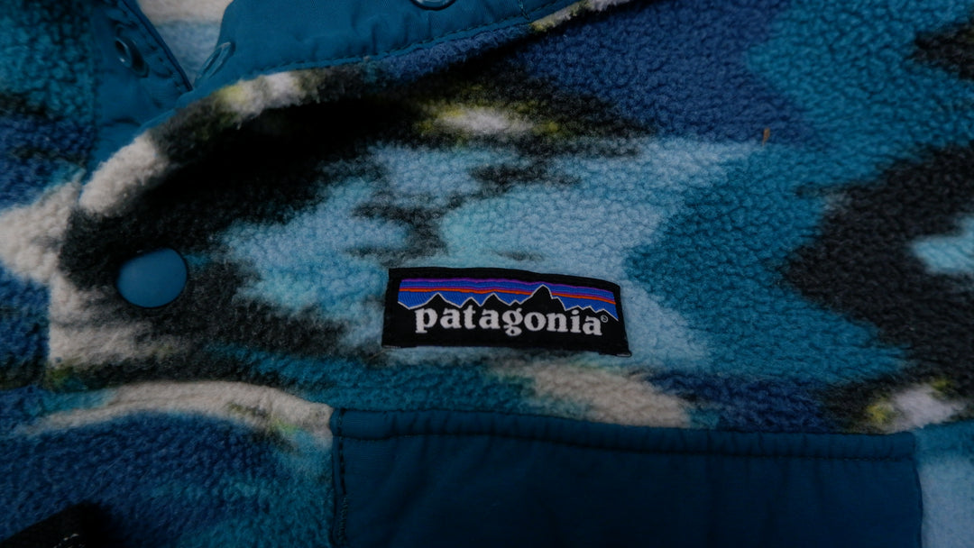 Ladies Patagonia Lightweight Synchilla Snap-T Fleece Pullover Jacket