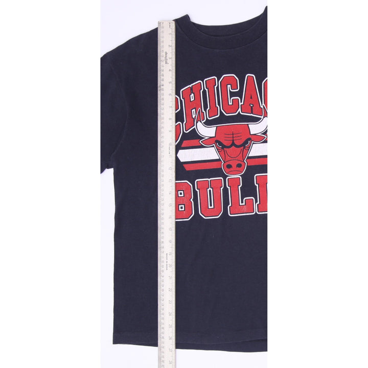 Vintage 80s 90s Trench Chicago Bulls T-Shirt Made in USA Single Stitch Size L