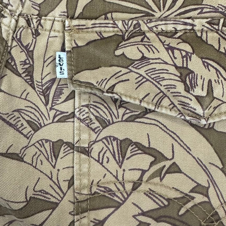 Mens Levi’s Men’s Tropical Floral Khaki Cargo Shorts W33