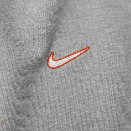 Vintage Mens Nike Crewneck Sweatshirt Gray Navy Cotton Retro | Migration_Sweatshirt - Detail View | Fashion Rerun