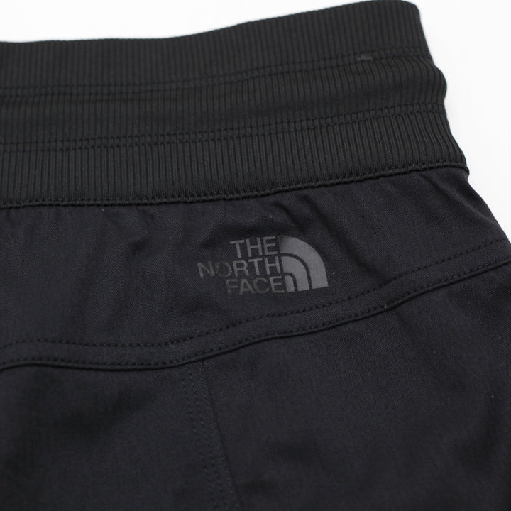 Ladies The North Face Nylon Activewear Sport Shorts Size L