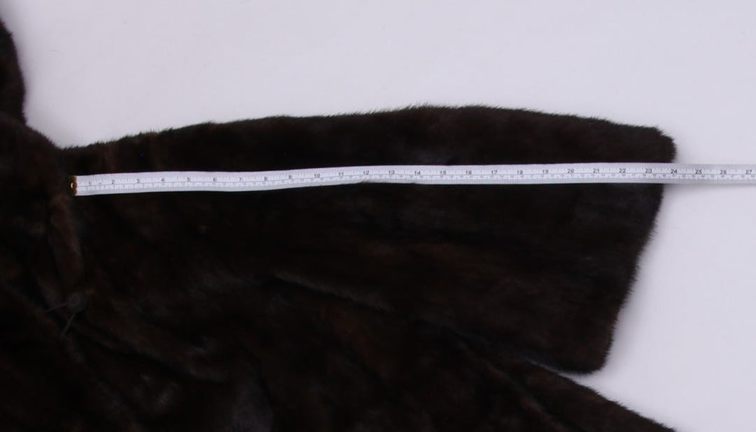 Authentic Pre-Loved Luxurious Helen Smith Mahogany Mink Cape with Oversized Hood