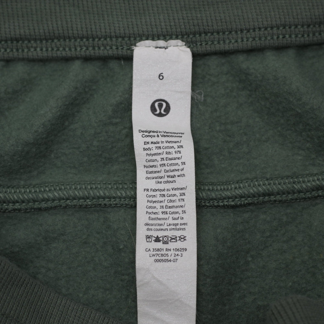 Ladies Lululemon Scuba High-Rise Shorts Size 6