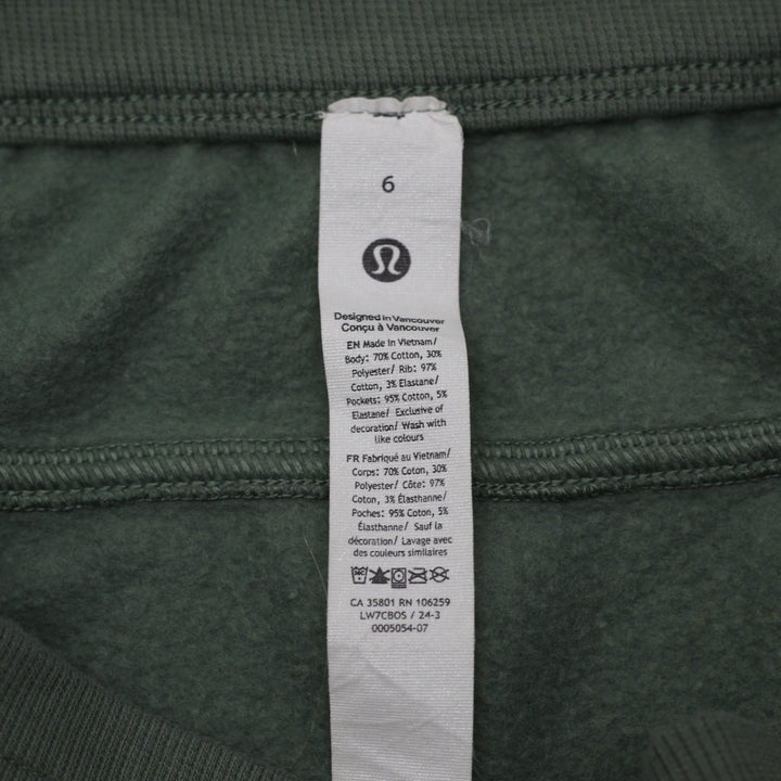 Ladies Lululemon Scuba High-Rise Shorts Size 6