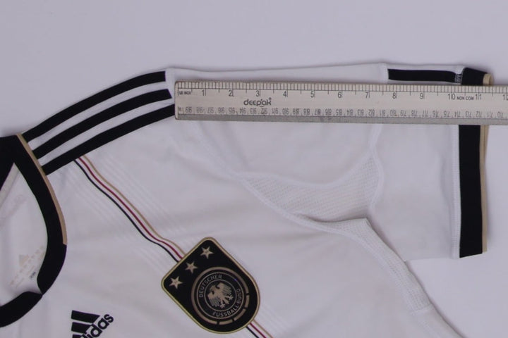 Mens Adidas 2010-11 Germany Soccer Jersey White Team Size M