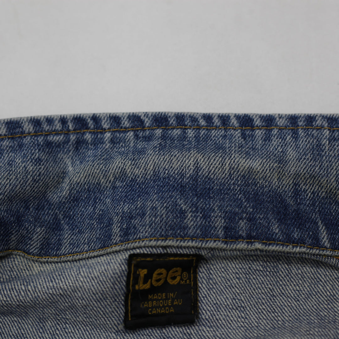 Vintage Ladies Lee Washed Blue Classic Style Denim Trucker Jacket Size L | Migration_Jackets - View 8 | Fashion Rerun