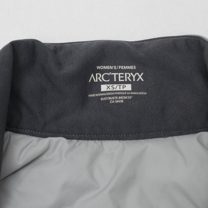 Ladies Arc'teryx Gray Light Blue Insulated Zipper Lightweight Jacket XS | Migration_Jackets - Back View | Fashion Rerun