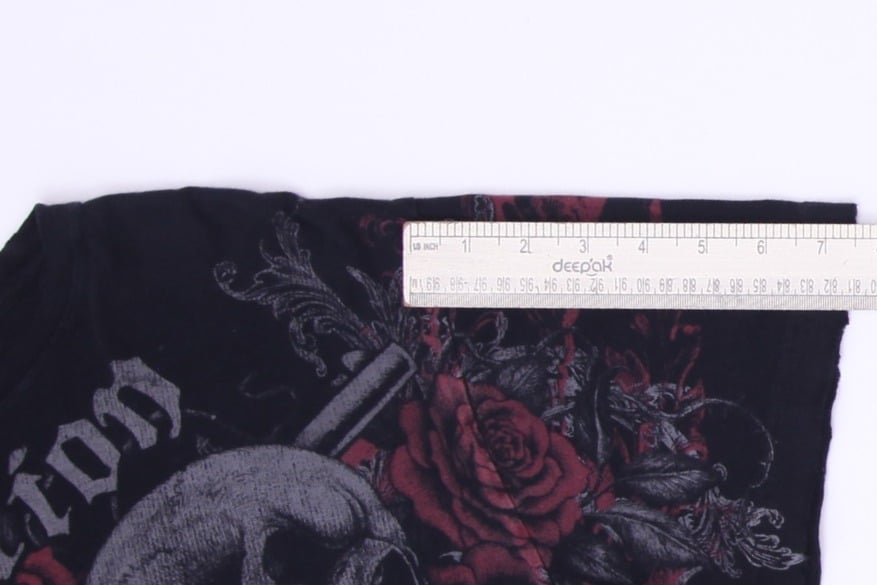 Y2K Mens Affliction Sematary Haunted Mound Skull Roses Guns Aged Size L