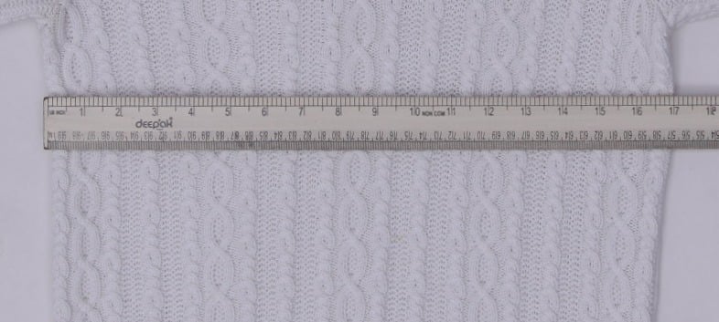 Vintage Ladies Ralph Lauren Sweater White Cable Knit 100% Cotton