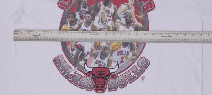 Vintage 1997 NBA Champs Chicago Bulls Starter T-Shirt Made In USA Size XL | Migration_T-Shirts - Alternate Vi | Fashion Rerun