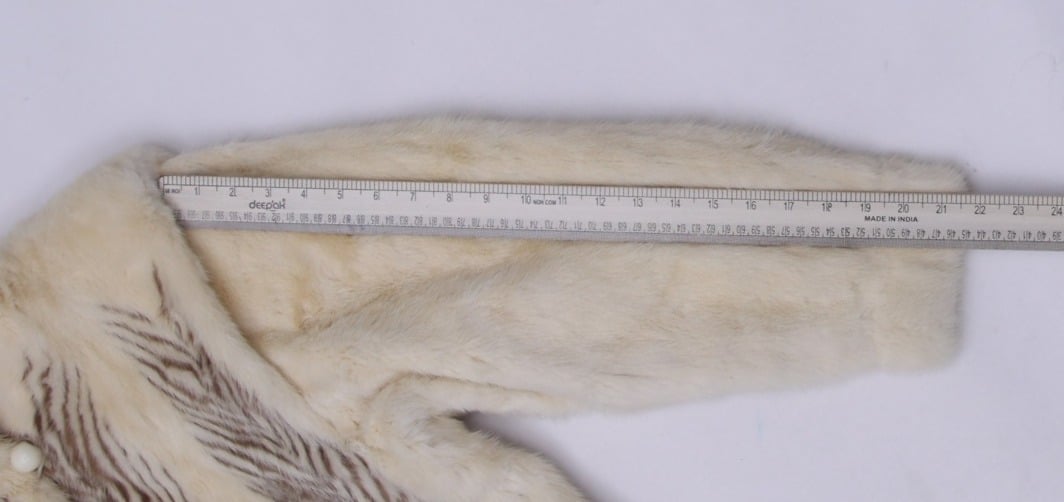 Mid-Century Elegance Authentic Steen & Wright Let-Out genuine  Fur Coat