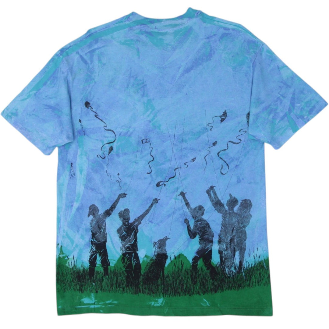 Vintage Mens Hanes Graphic T-Shirt Blue Tie Dye Kites Flying Art Single Stitch Size XL | Migration_T-Shirts - | Fashion Rerun