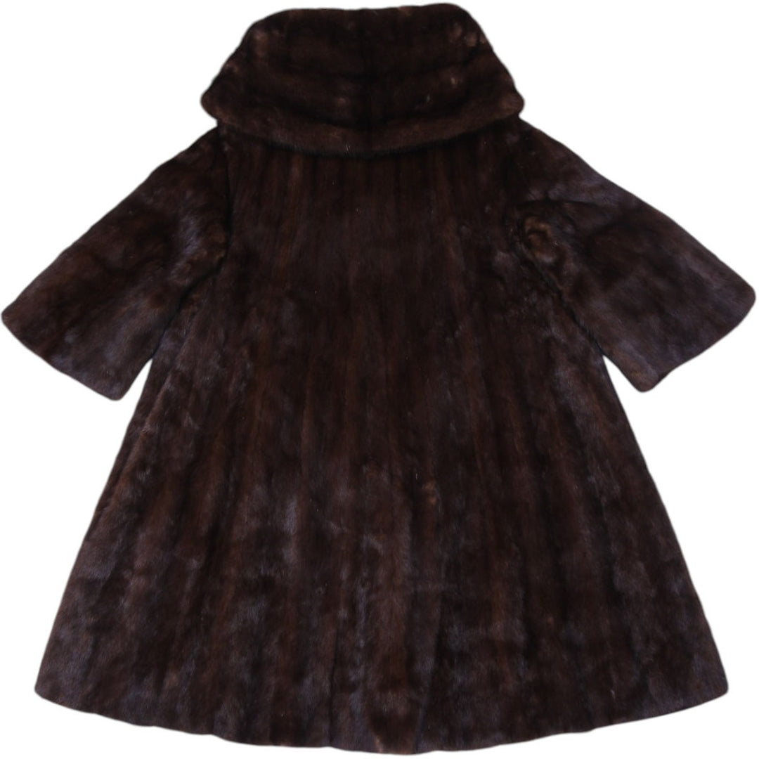 Authentic Pre-Loved Luxurious Helen Smith Mahogany Mink Cape with Oversized Hood