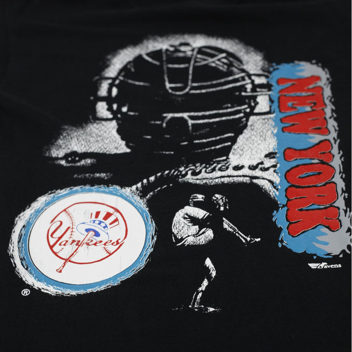 Vintage Fruit of the Loom T-Shirt Black New York Yankees Graphic Single Stitch L | Migration_T-Shirts - Detai | Fashion Rerun