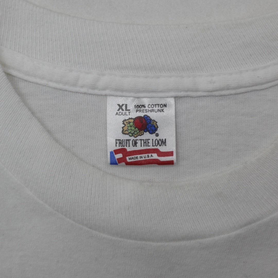 Vintage 90s Marlboro Unlimited Pocket Shirt Made in USA Size XL | Migration_T-Shirts - View 6 | Fashion Rerun