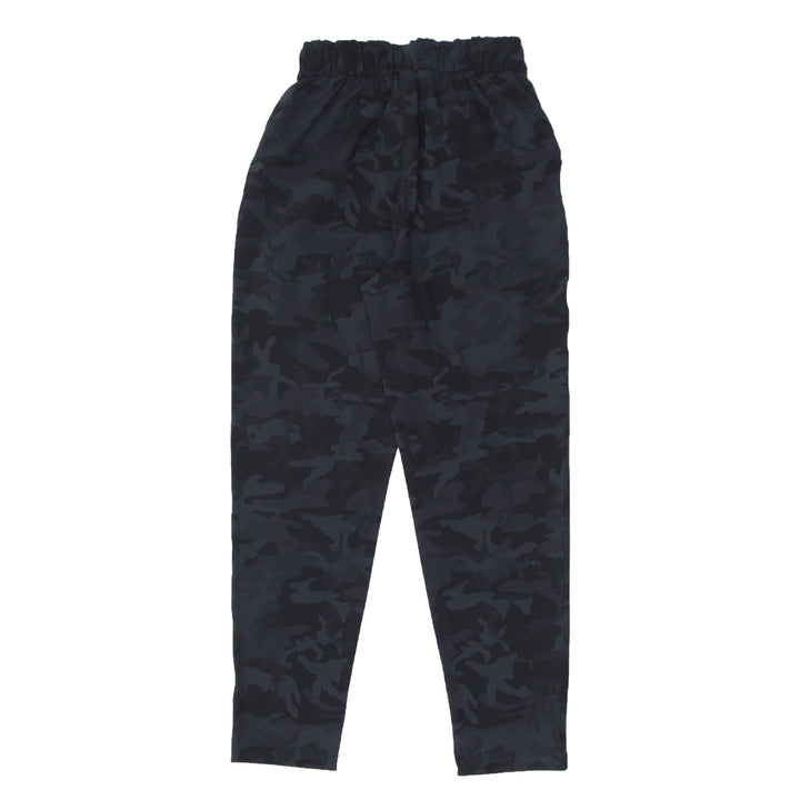 Ladies Lululemon Camouflaged Pants