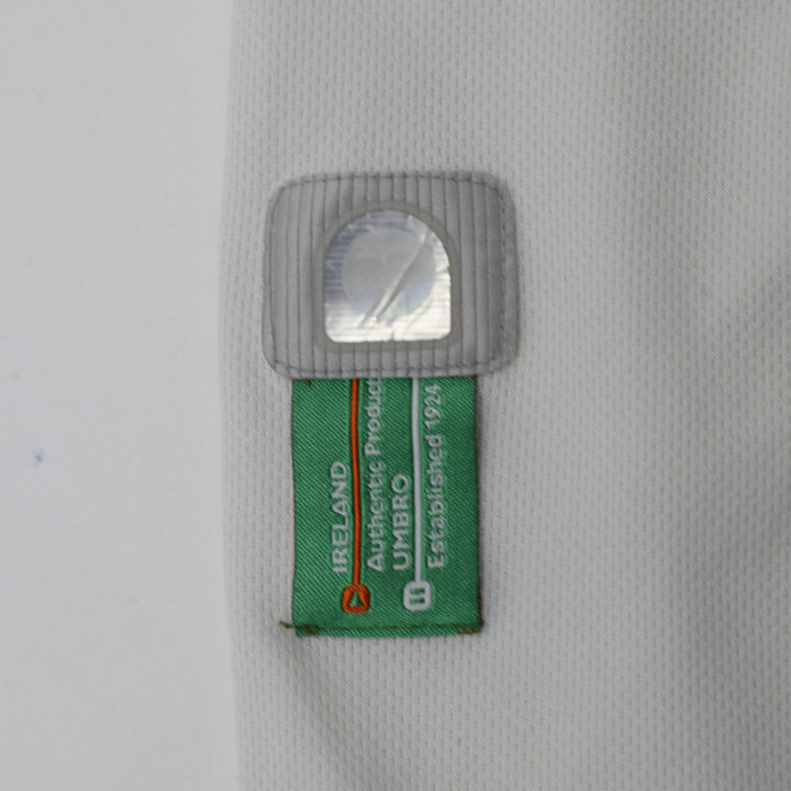 Vintage Mens Umbro Republic of Ireland 2002-04 Away Football Jersey White Eircom