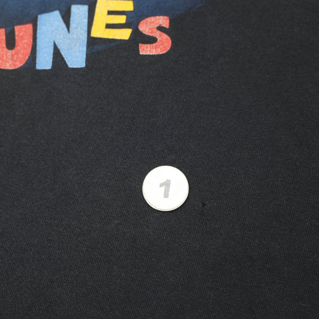 Vintage 90s Warner Bros Looney Tunes Character Circle T-Shirt Size L