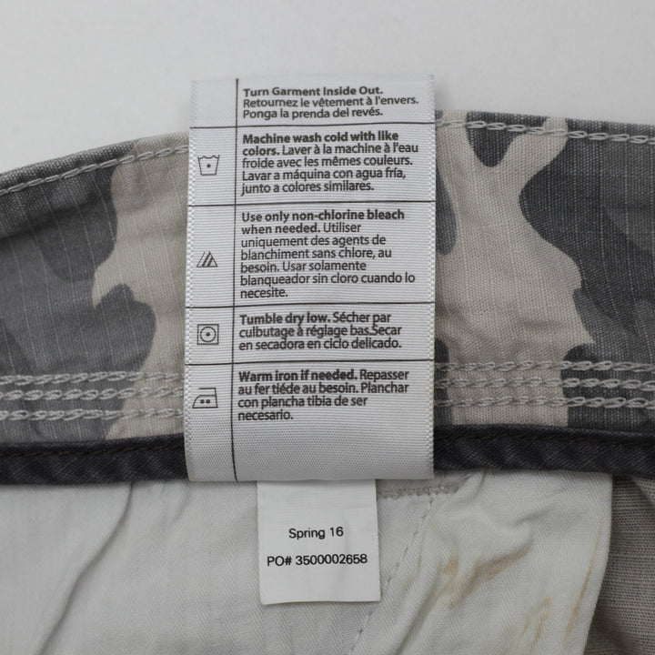 Ladies Carhartt Snow Camo Ripstop Cropped Cargo Pants Size 8