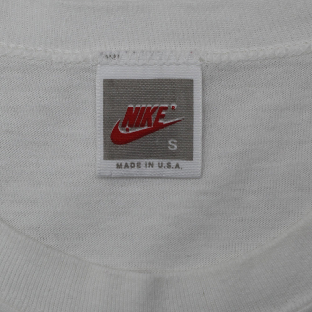 Vintage Nike T-Shirt White Graphic Print Crew Neck Single Stitch Made In USA S | Migration_T-Shirts - Back Vi | Fashion Rerun
