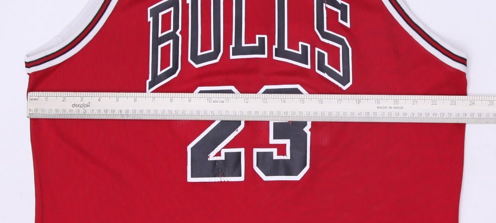 Vintage Champion Chicago Bulls Michael Jordan #23 Red Jersey 52 | Migration_Jerseys - View 11 | Fashion Rerun